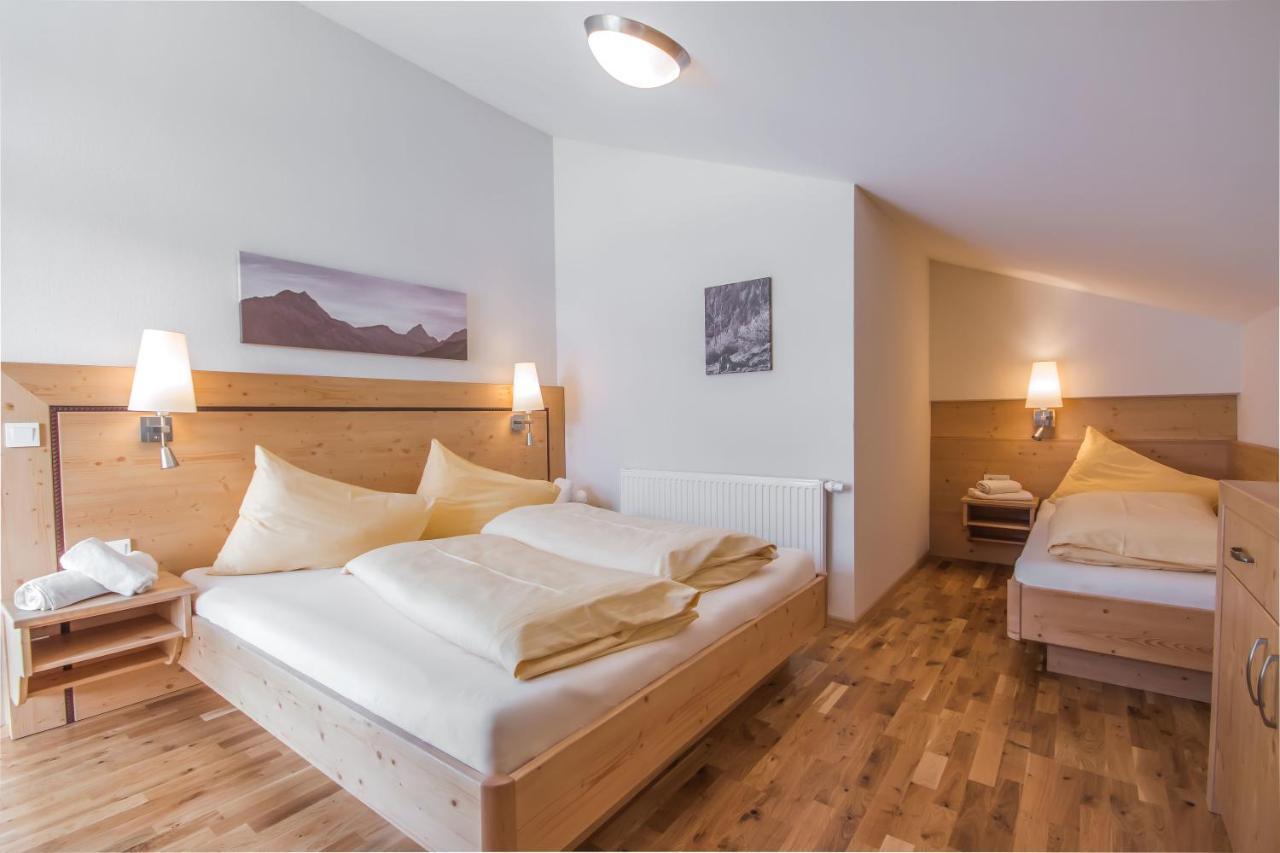 Appartements Bergheimat Flachau Zimmer foto